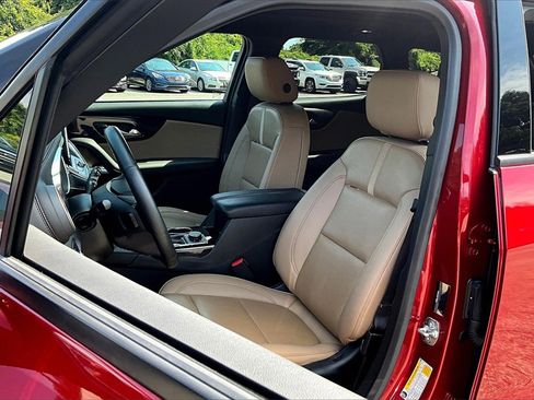 Certified 2023 Chevrolet Blazer Premier w/ Enhanced Convenience Package image 19