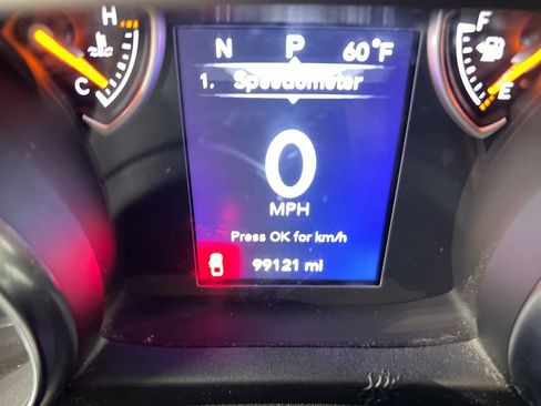 Used 2020 Jeep Gladiator Sport w/ Quick Order Package 24S AWD/4WD image 12