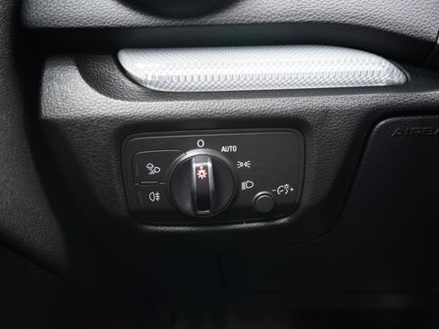 Used 2016 Audi A3 e-tron Premium Plus w/ Premium Plus Package image 23