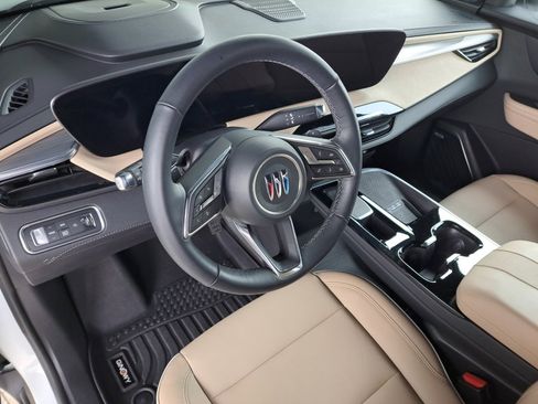 Certified 2025 Buick Enclave Preferred image 10