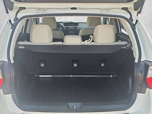 Used 2016 Subaru Crosstrek 2.0i Premium AWD/4WD image 6