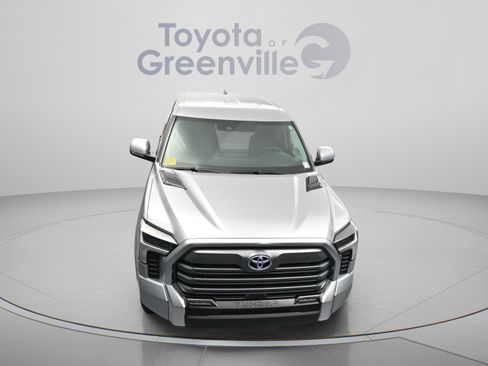 Used 2024 Toyota Tundra Limited AWD/4WD image 22