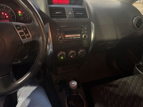 Used 2007 Suzuki SX4 Sport image 7
