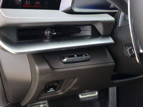 New 2026 Chevrolet Corvette 2LT w/ Z51 Performance Package image 10