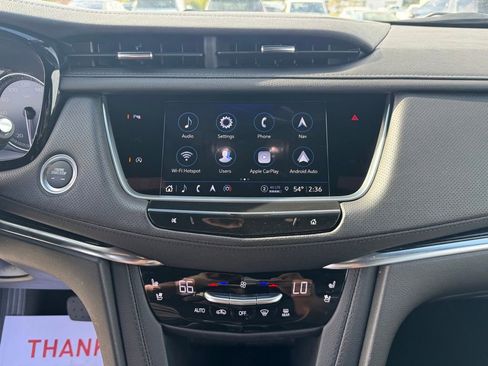 Used 2025 Cadillac XT5 Premium Luxury image 14