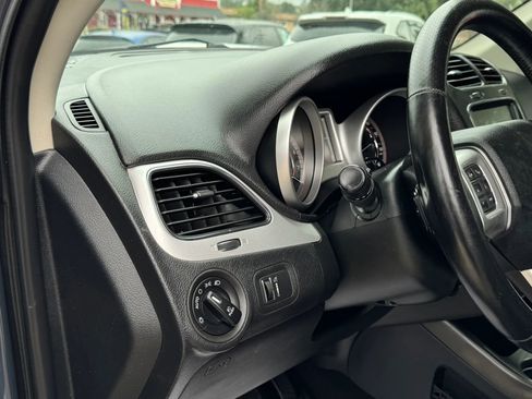 Used 2018 Dodge Journey GT FWD image 33