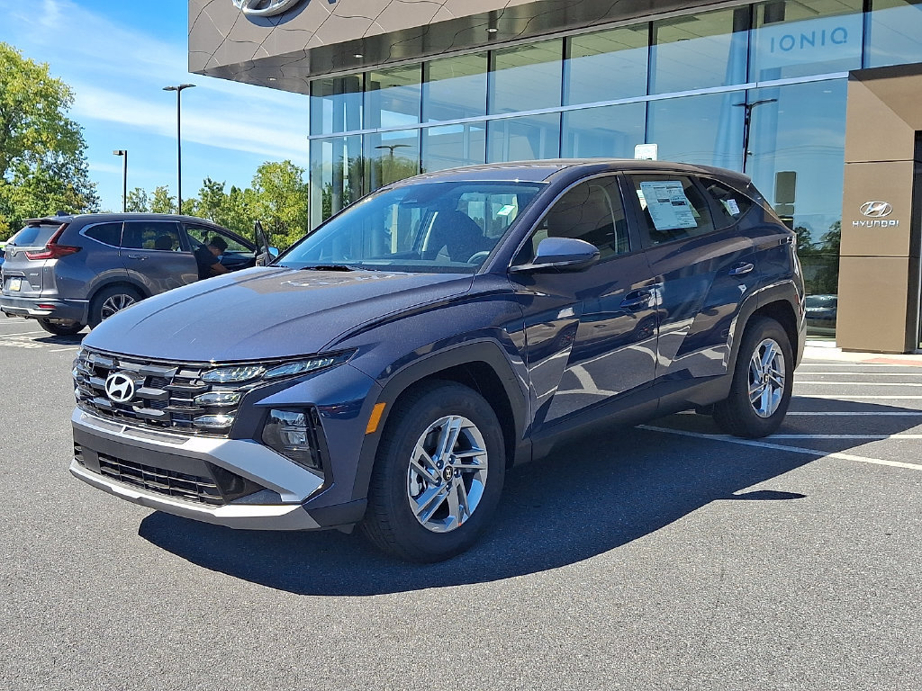 New 2026 Hyundai Tucson SE FWD image 2