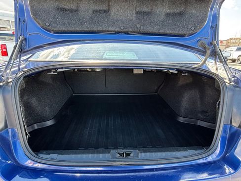 Used 2016 Subaru Legacy 3.6R Limited image 10