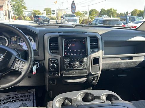 Used 2019 RAM 1500 Express w/ Wheel & Sound Group AWD/4WD image 14