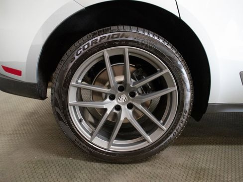 New 2025 Porsche Macan Turbo image 15