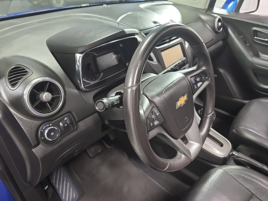 Used 2015 Chevrolet Trax LTZ w/ LPO, Protection Package AWD/4WD image 18