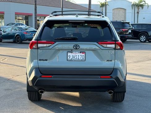 Used 2023 Toyota RAV4 XLE w/ Convenience Package FWD image 7