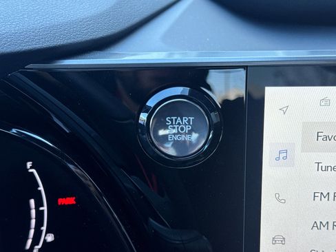 Used 2023 Lexus RX 350 FWD w/ Cold Area Package image 33