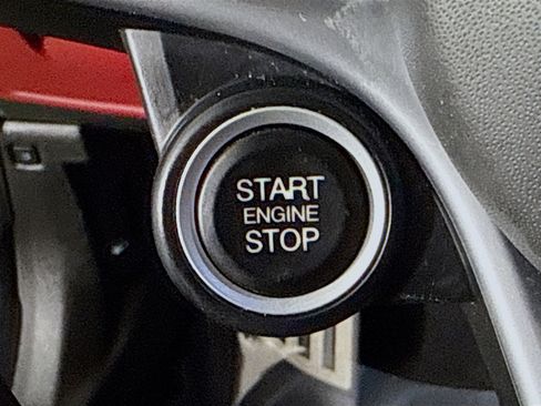 Used 2019 Alfa Romeo Giulia Ti Sport w/ Quick Order Package 22U Sport image 21