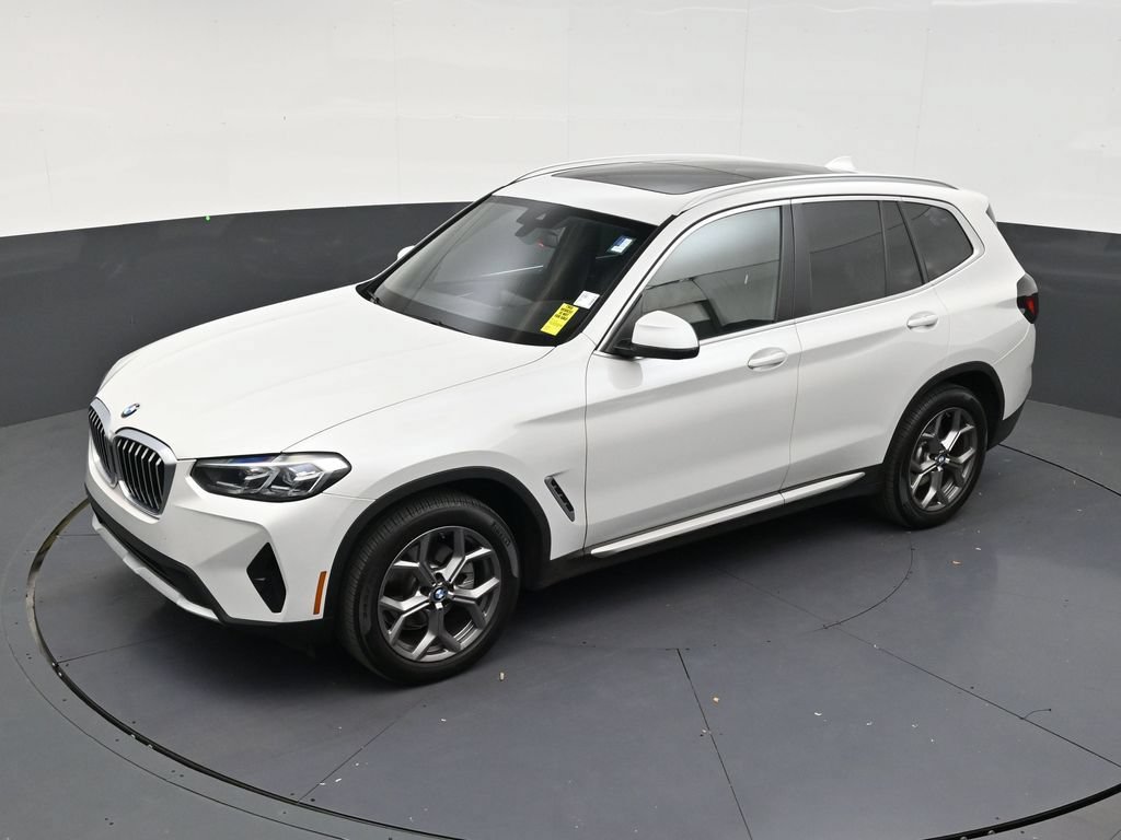 Used 2024 BMW X3 xDrive30i AWD/4WD image 12