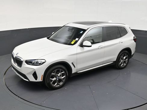 Used 2024 BMW X3 xDrive30i AWD/4WD image 12