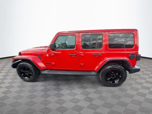 Used 2022 Jeep Wrangler Unlimited Sahara AWD/4WD image 9