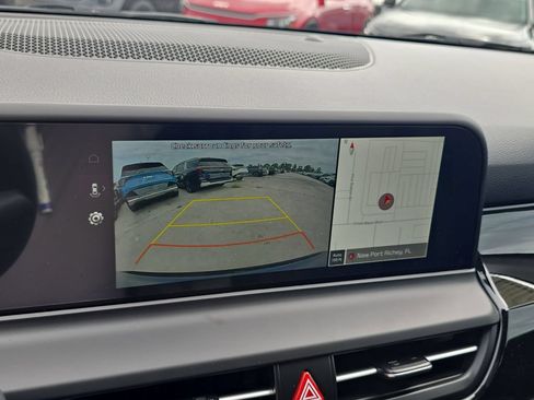 New 2026 Kia Seltos S FWD image 23