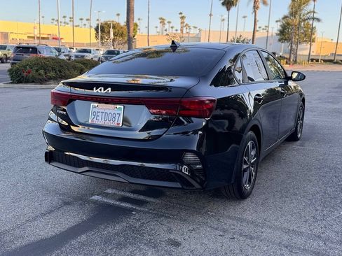 Used 2023 Kia Forte LXS FWD image 8