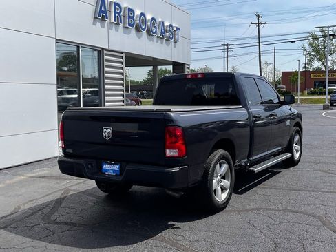 Used 2016 RAM 1500 Express RWD image 5