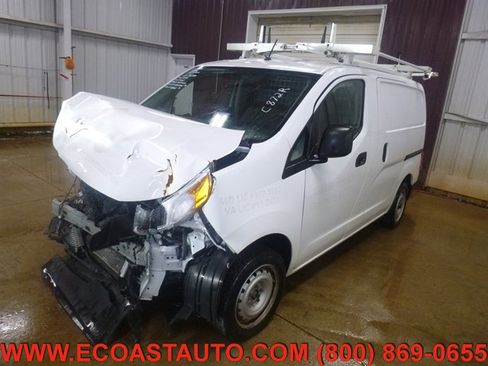 Used 2017 Chevrolet City Express LS image 2