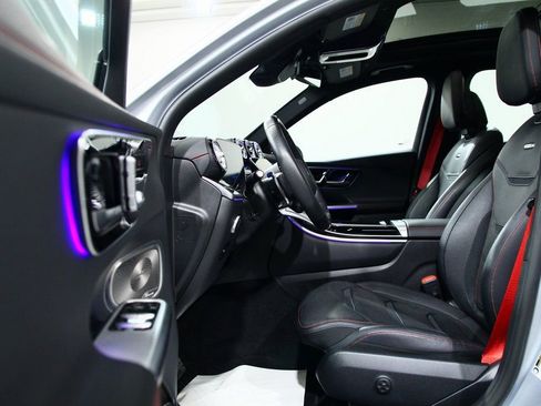 Certified 2024 Mercedes-Benz GLC 43 AMG 4MATIC image 19