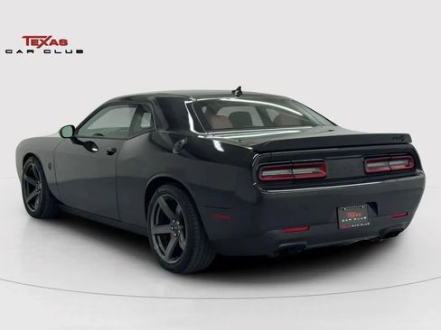 Used 2022 Dodge Challenger SRT Hellcat w/ Plus Package image 7