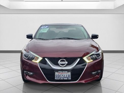 Used 2017 Nissan Maxima Platinum image 2