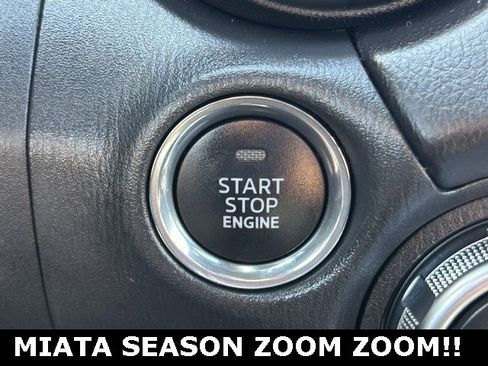 Used 2025 MAZDA MX-5 Miata RF Grand Touring image 24