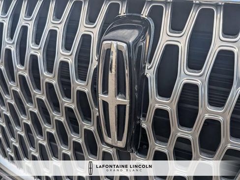 Certified 2023 Lincoln Corsair AWD w/ Equipment Group 101A image 9