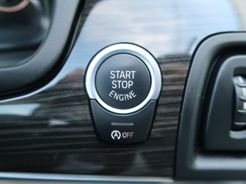 Used 2014 BMW 535d Sedan image 17