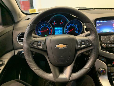 Used 2015 Chevrolet Cruze LT w/ Sun And Sound Package FWD image 22