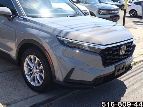 Used 2025 Honda CR-V EX-L image 4