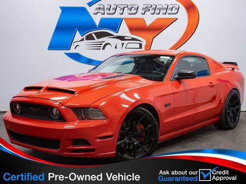 Used 2013 Ford Mustang GT Premium image 1