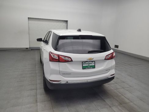 Used 2020 Chevrolet Equinox LT w/ Driver Convenience Package AWD/4WD image 6