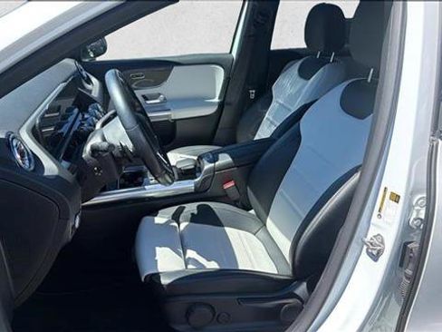 Used 2022 Mercedes-Benz GLA 250 4MATIC image 9