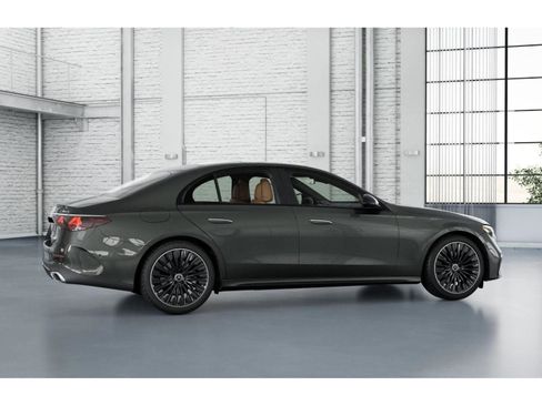 New 2026 Mercedes-Benz E 350 4MATIC Sedan image 18