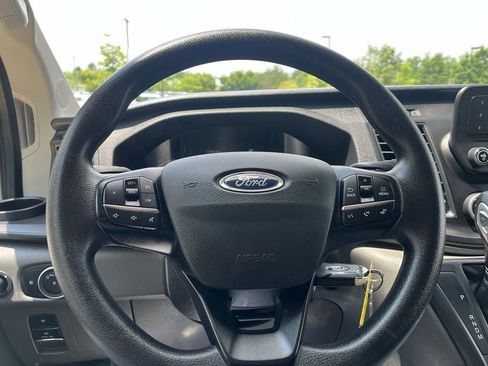 Used 2025 Ford Transit 250 Low Roof w/ Exterior Upgrade Package RWD image 17