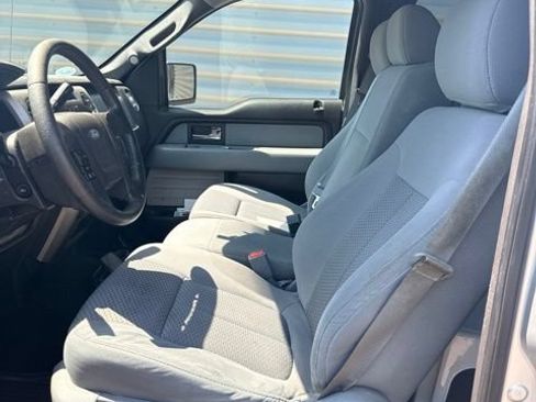 Used 2012 Ford F150 XLT w/ XLT Chrome Pkg AWD/4WD image 9