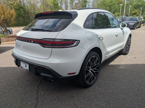 Used 2025 Porsche Macan AWD/4WD image 7