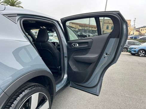Used 2023 Volvo C40 P8 Recharge Plus w/ Climate Package AWD/4WD image 39