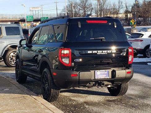 Used 2025 Ford Bronco Sport Badlands image 2