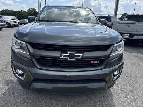 Used 2016 Chevrolet Colorado Z71 AWD/4WD image 2