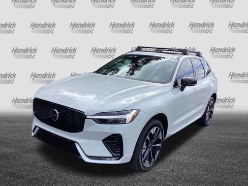 Used 2026 Volvo XC60 B5 Plus w/ Protection Package Premier AWD/4WD image 5