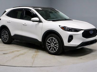 Certified 2024 Ford Escape SE w/ PHEV Premium Package