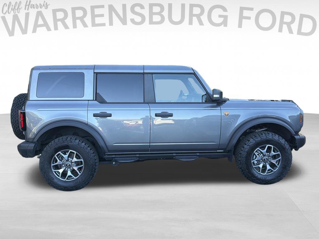 Used 2025 Ford Bronco Badlands AWD/4WD image 8