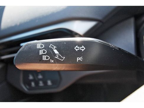 Used 2023 Volkswagen ID.4 Pro S Plus image 15