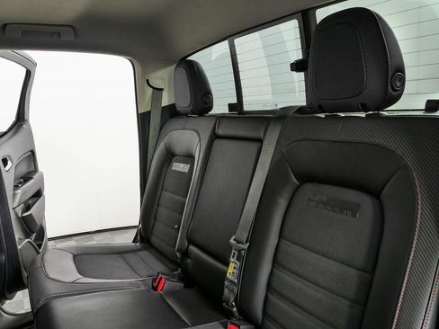 Used 2016 GMC Canyon SLE w/ All Terrain Package AWD/4WD image 18
