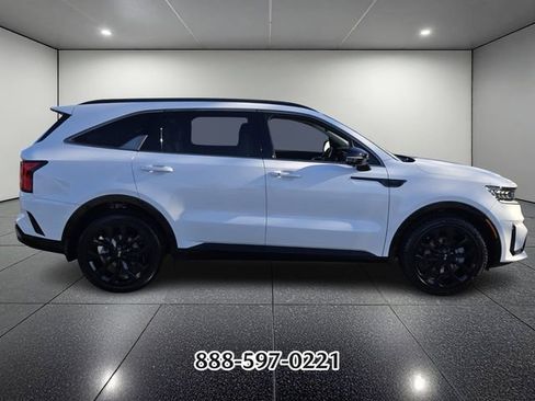 Used 2021 Kia Sorento SX image 6