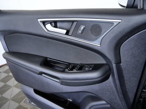 Certified 2019 Ford Edge SEL AWD/4WD image 25